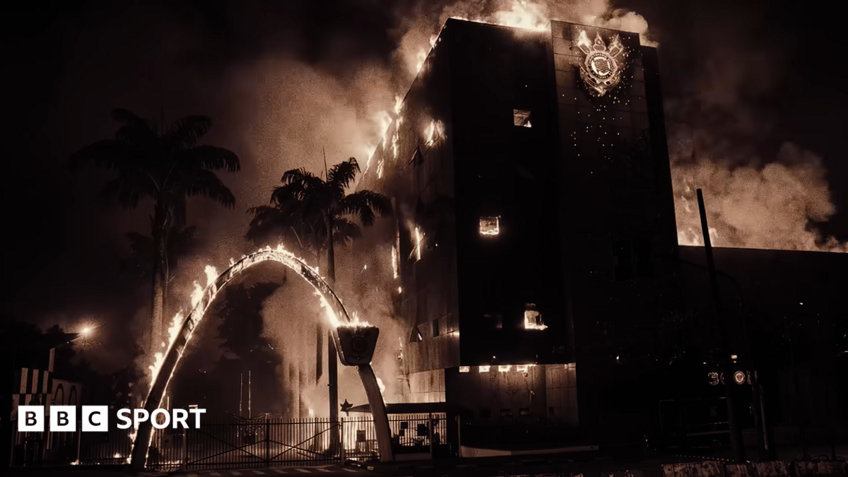 Memphis Depay defends Corinthians fire music video as art