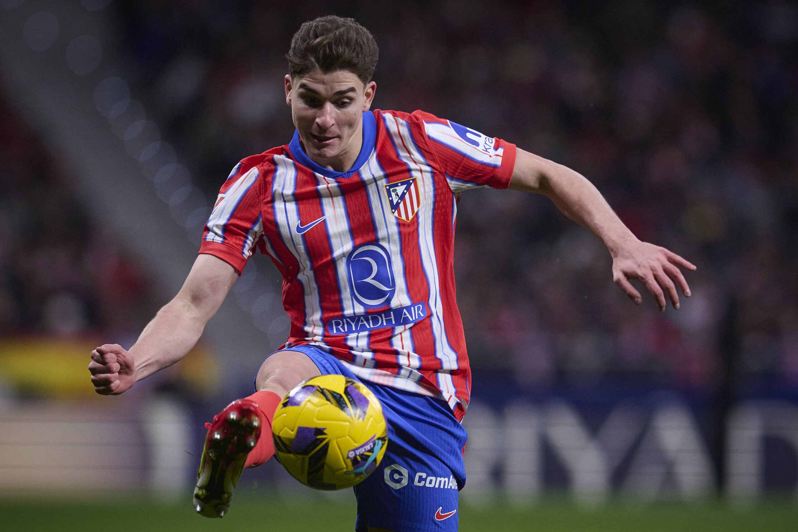 Julian Alvarez Open to Arsenal Move: Arteta Talks Advance