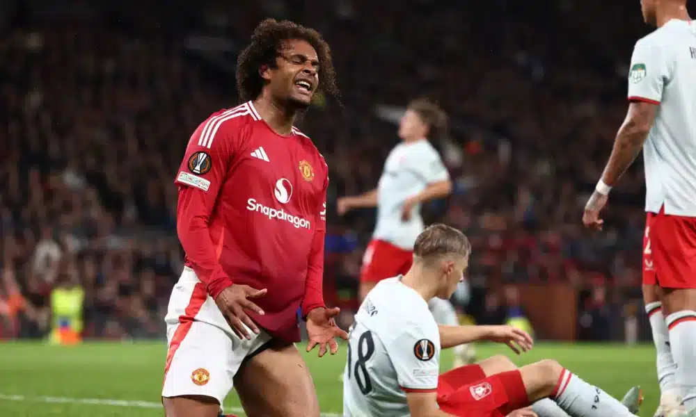 Everton vs Premier League Rivals in £17m Joshua Zirkzee Chase