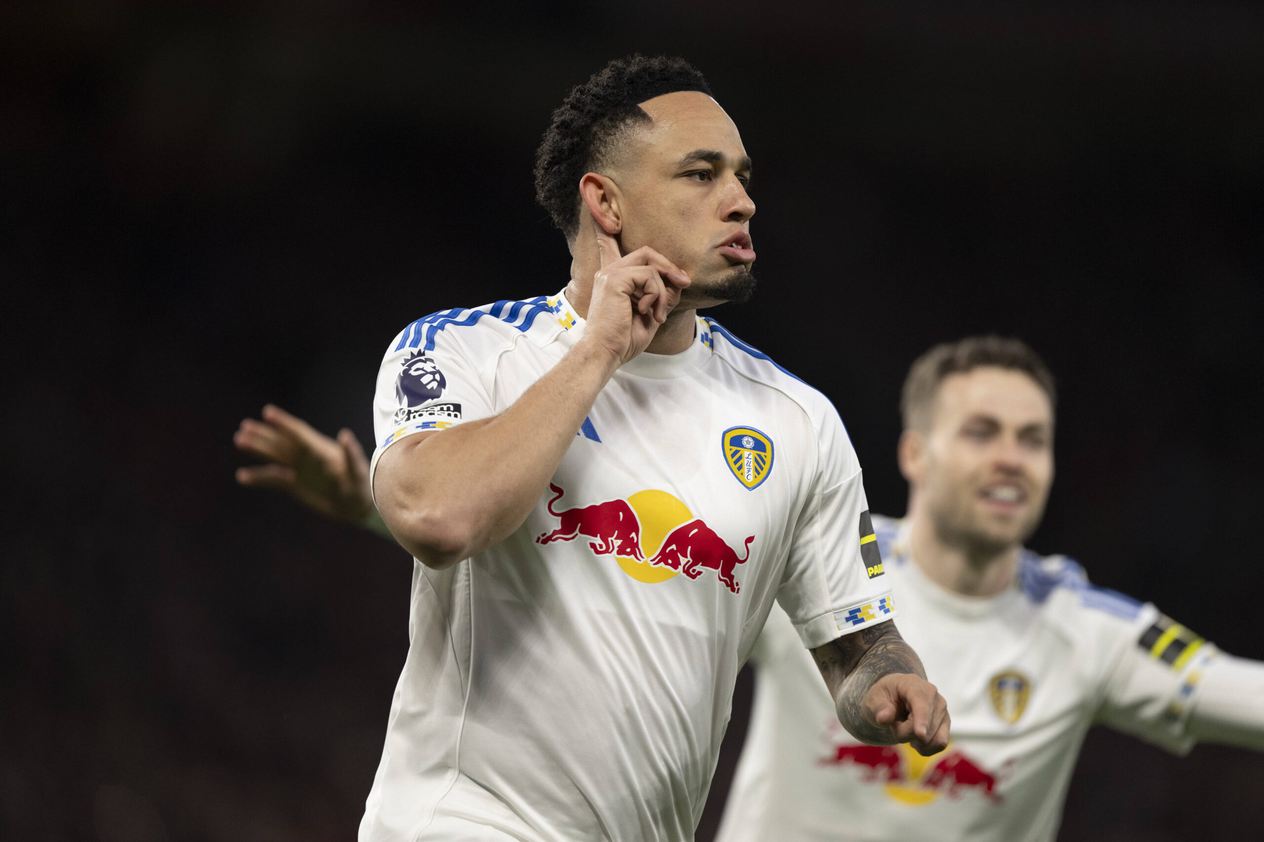 Leeds lehnt 35-Millionen-Angebot für Okafor ab