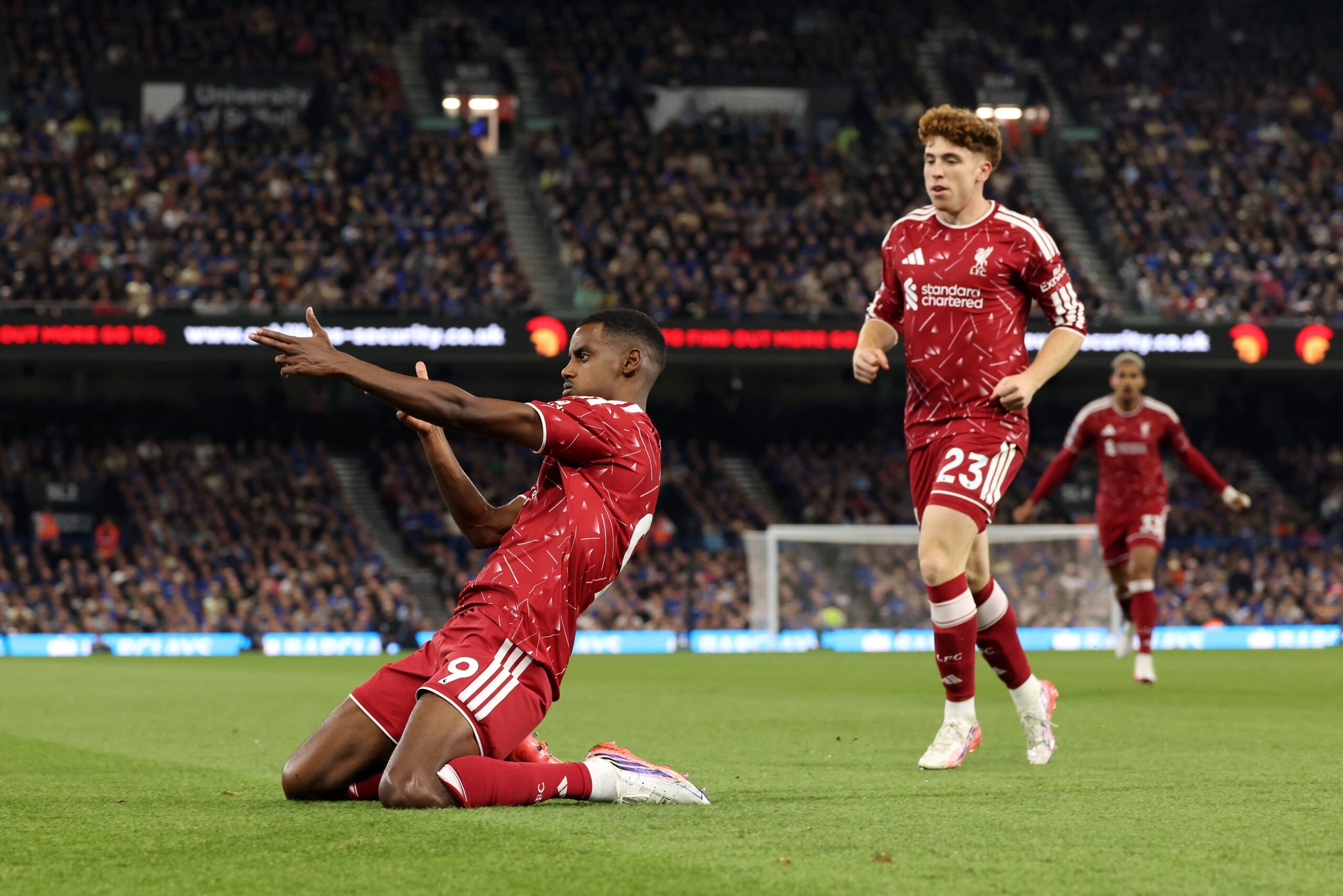 Liverpool 2-0 Ipswich: Isak-Doppelpack sichert Iraolas ersten Sieg