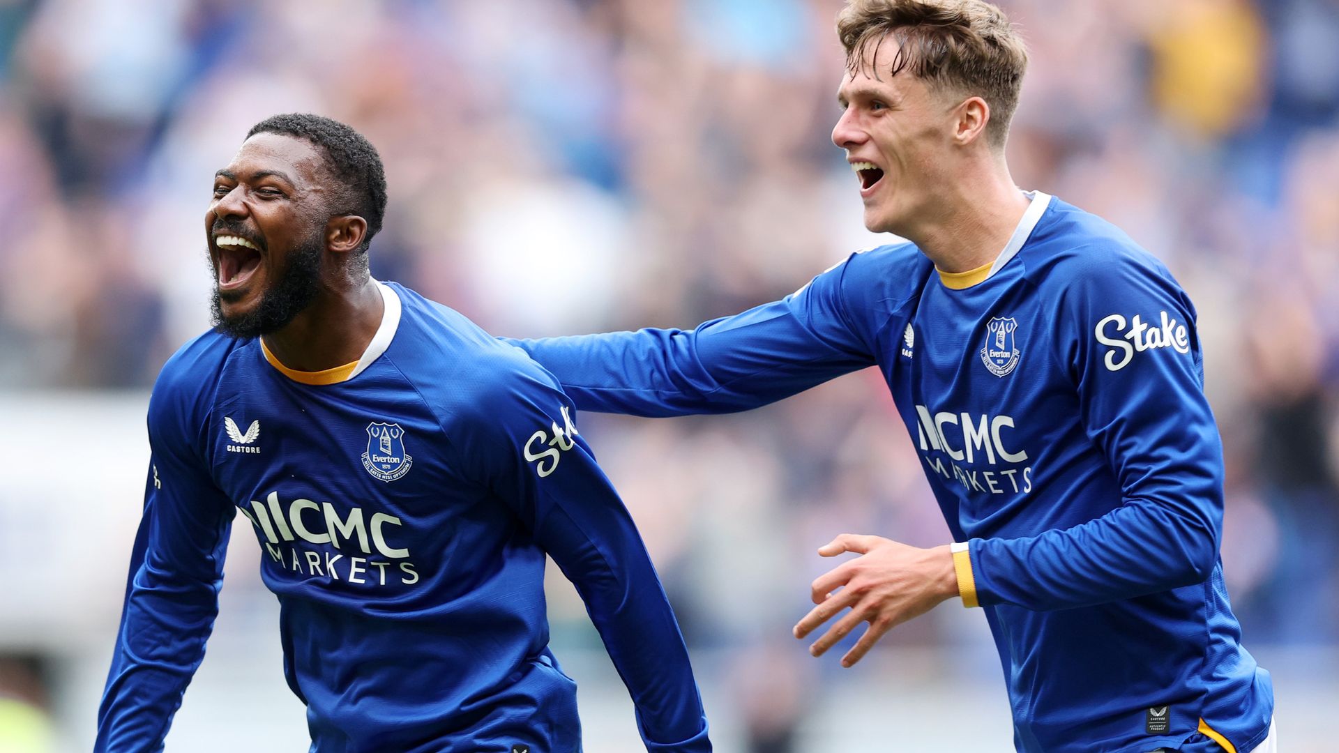 Maitland-Niles' Traumtor rettet Everton Remis gegen Man United
