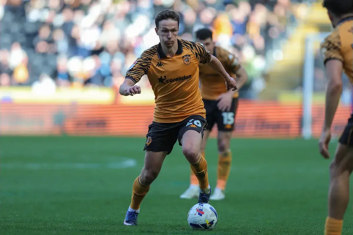 Stoke City should offer Kieran Dowell a January escape route from Hull City