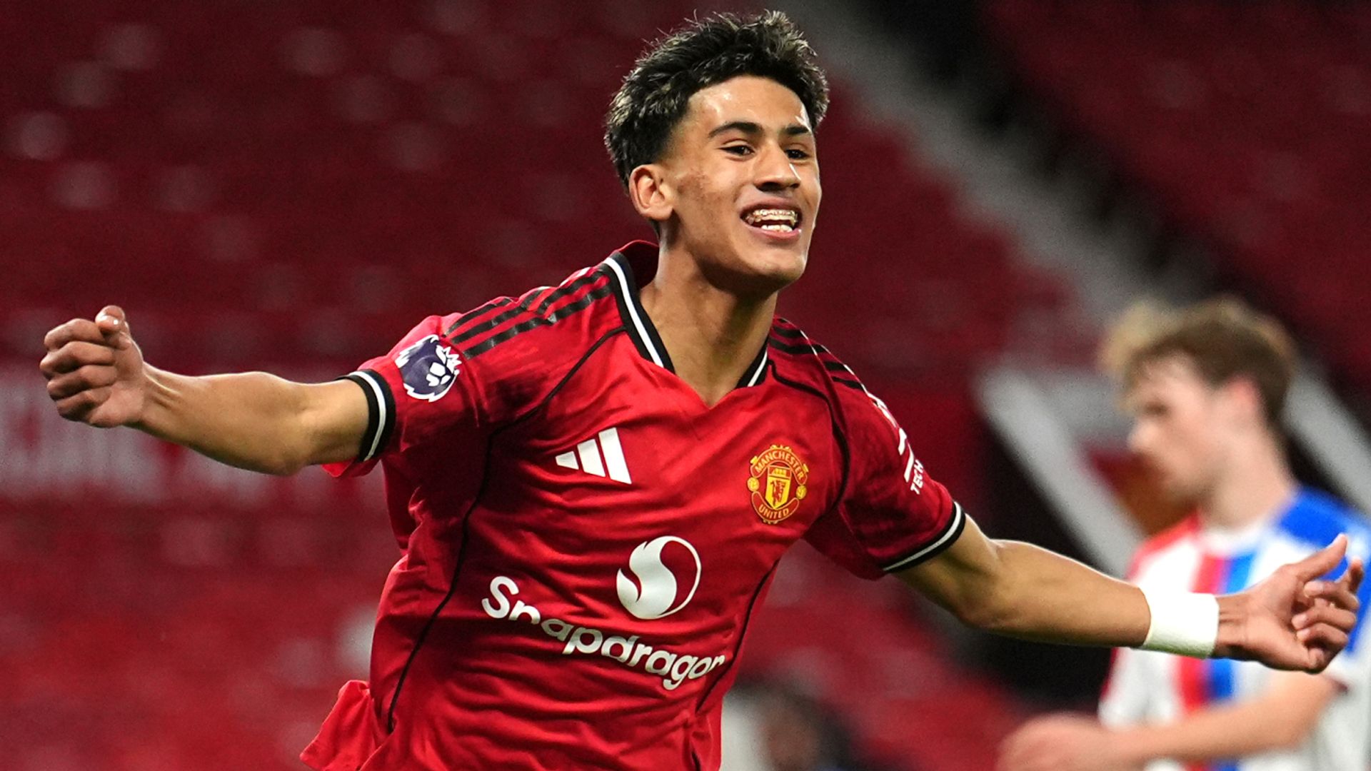 Man Utd Wonderkid JJ Gabriel Asks to Leave as Barcelona and Real Madrid Circle