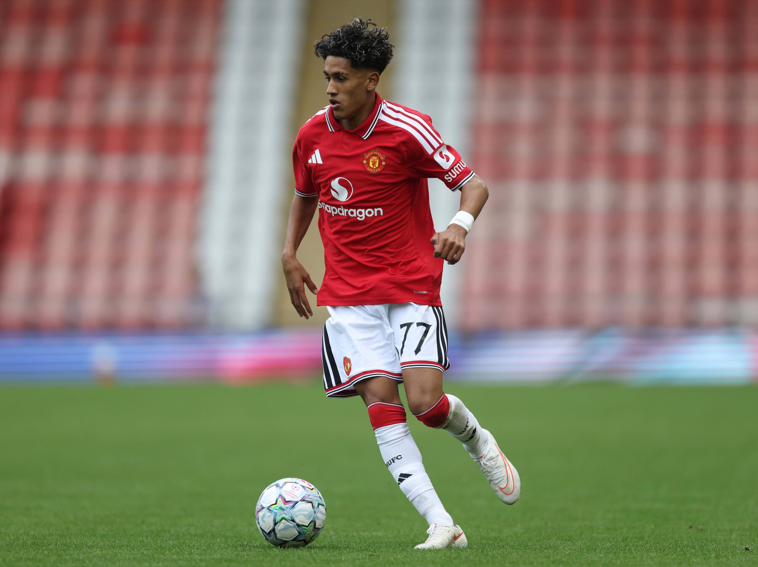 Man United wonderkid JJ Gabriel in Real Madrid and Barcelona talks before October 6