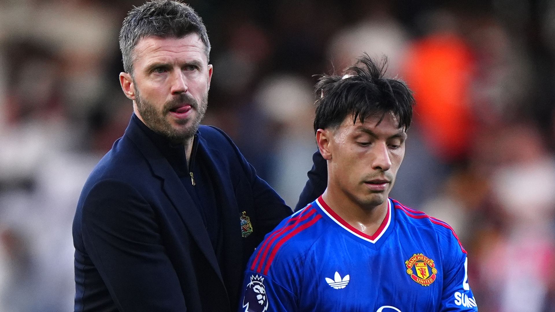 Neville Tells Carrick: Stop Defending Man Utd Players After Fulham Draw