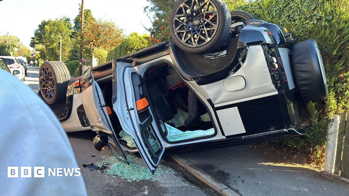 Sorba Thomas Car Crash: Hull City Winger Unharmed Near Training Ground