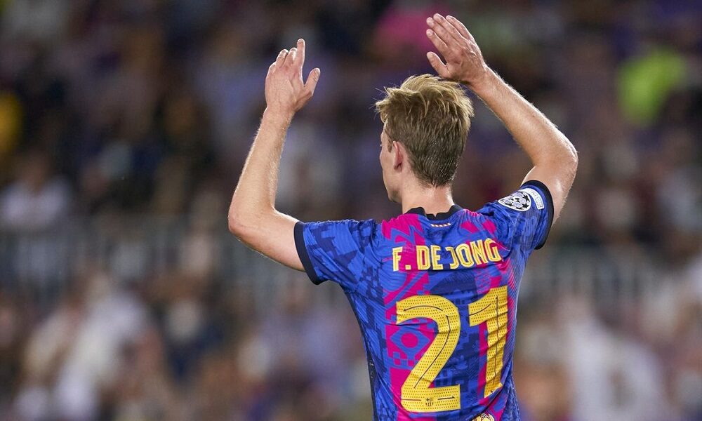 Liverpool Transfer Frenkie de Jong a 'Realistic Option', Says Ruud Gullit