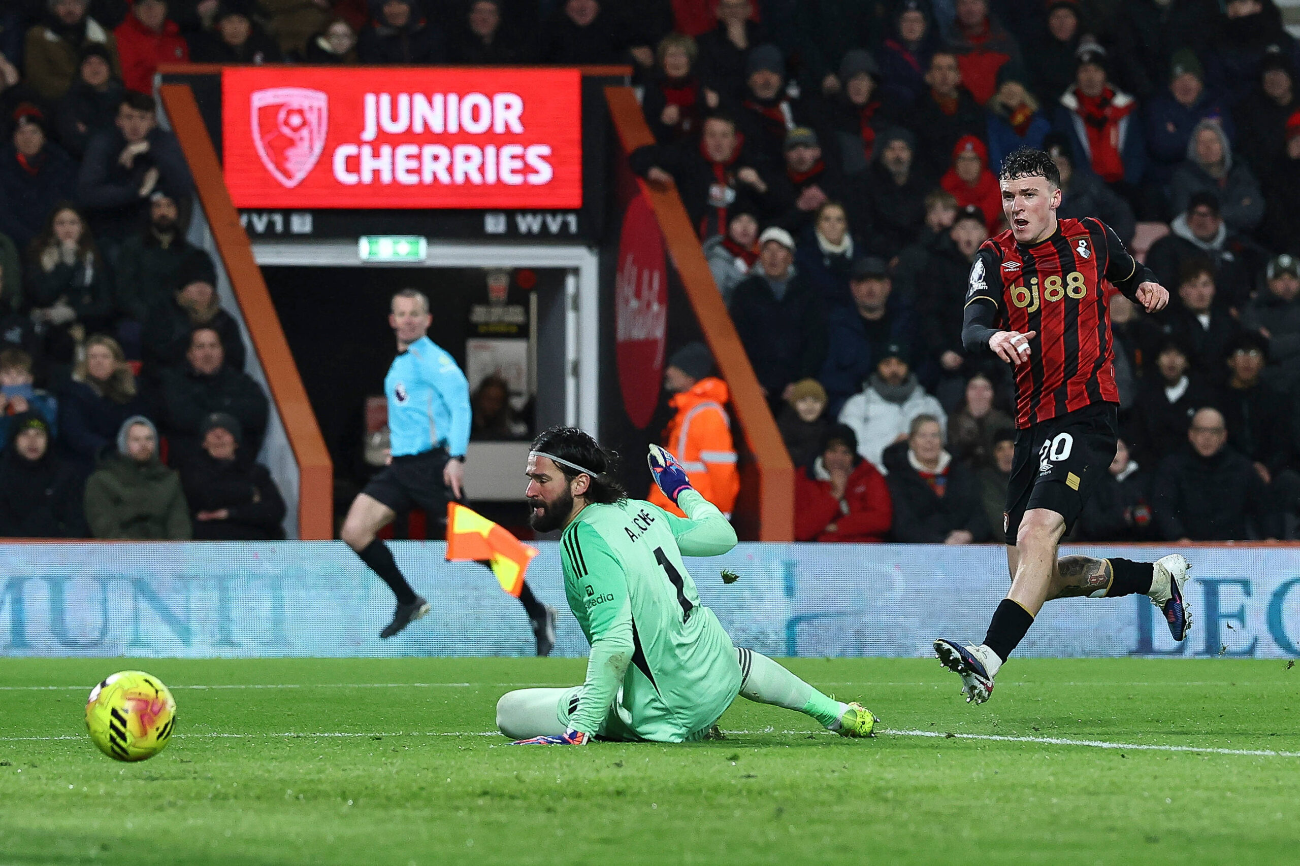 Bournemouth: Jimenez-Leihe nach Florenz, Di Gregorio kommt