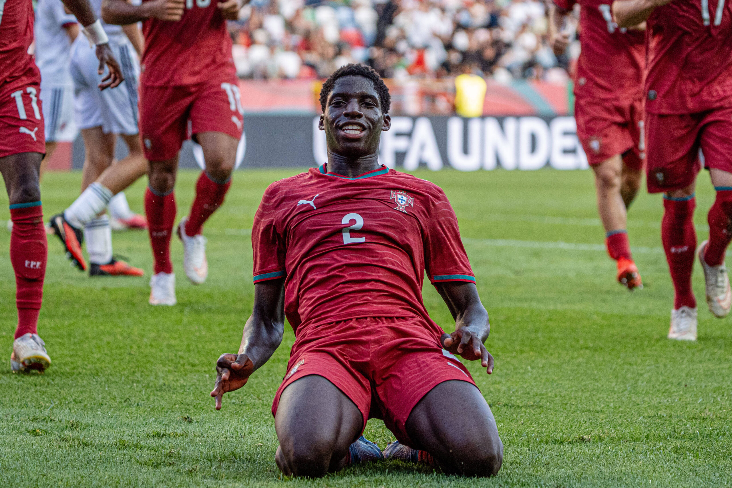 Brighton and Tottenham Eye Benfica Starlet Daniel Banjaqui