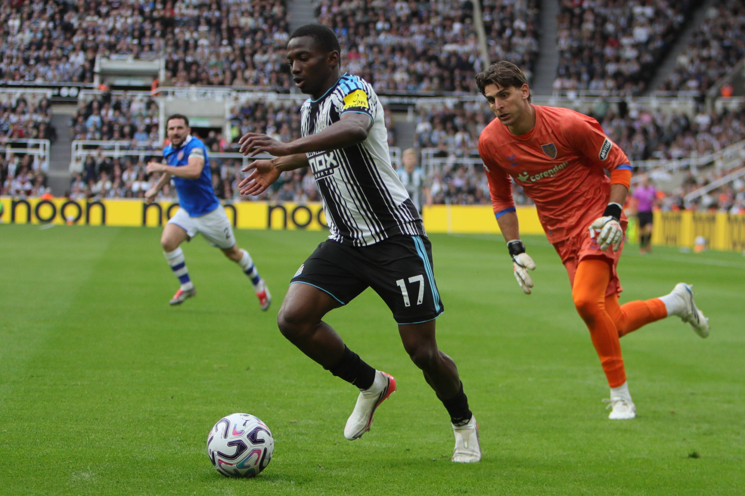 Man United & Arsenal Eye £43m Newcastle Winger Bazoumana Touré