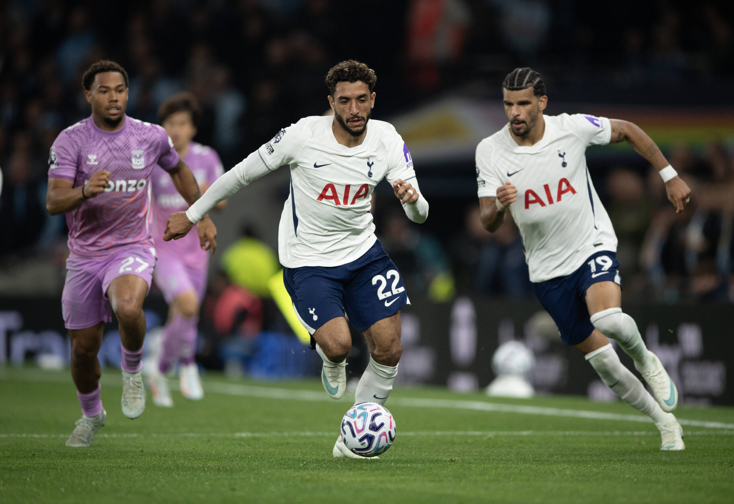 Tottenham Injury Update: Marmoush, Udogie & Robertson Fit for Chelsea