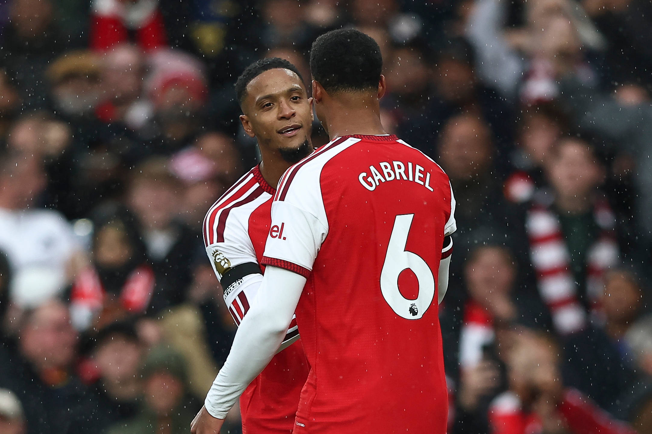 Arsenal schlägt Everton 2:0 – Gabriel überragt