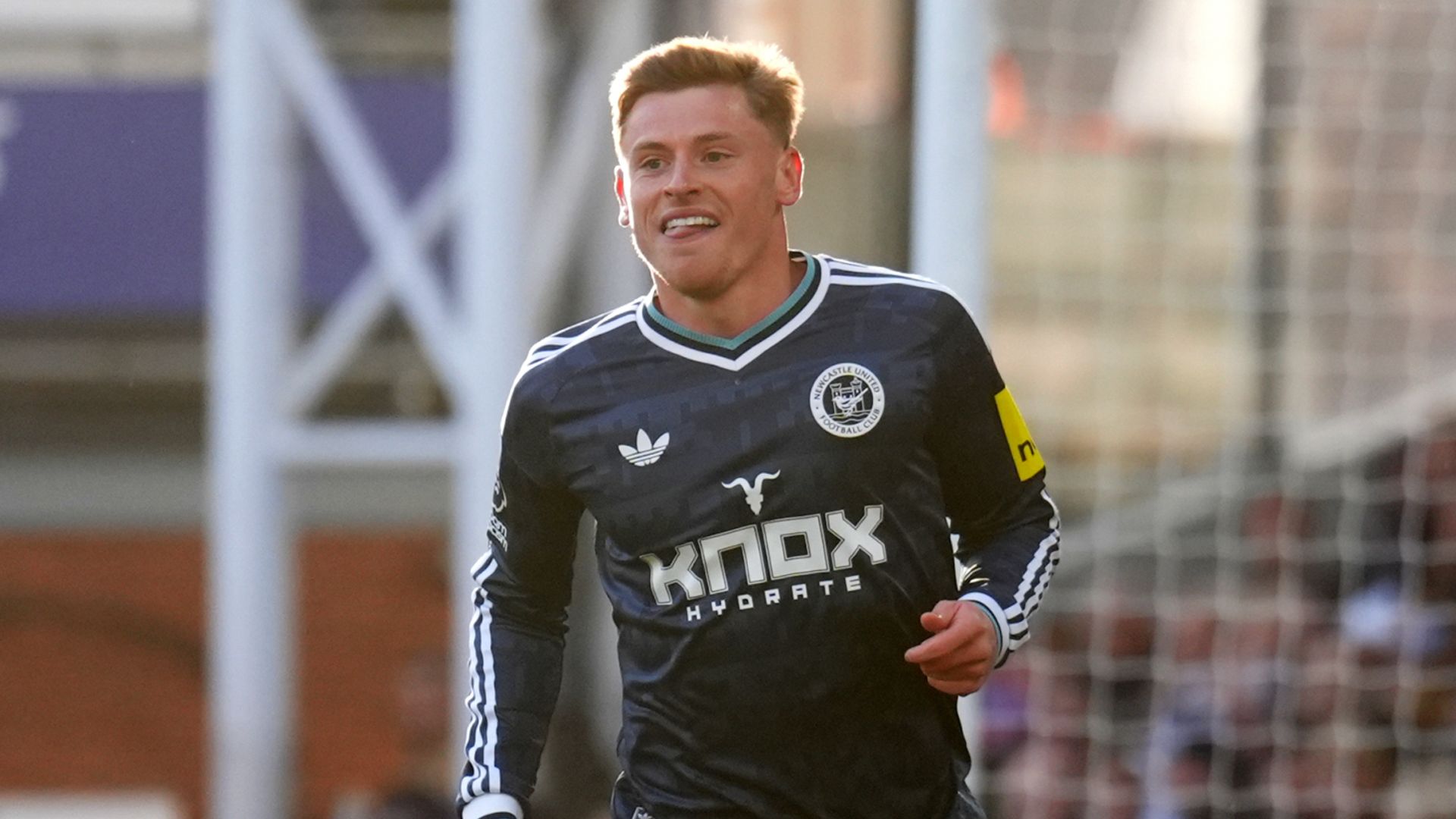 Newcastle Beat Crystal Palace 2-0: Osula and Barnes Seal Win