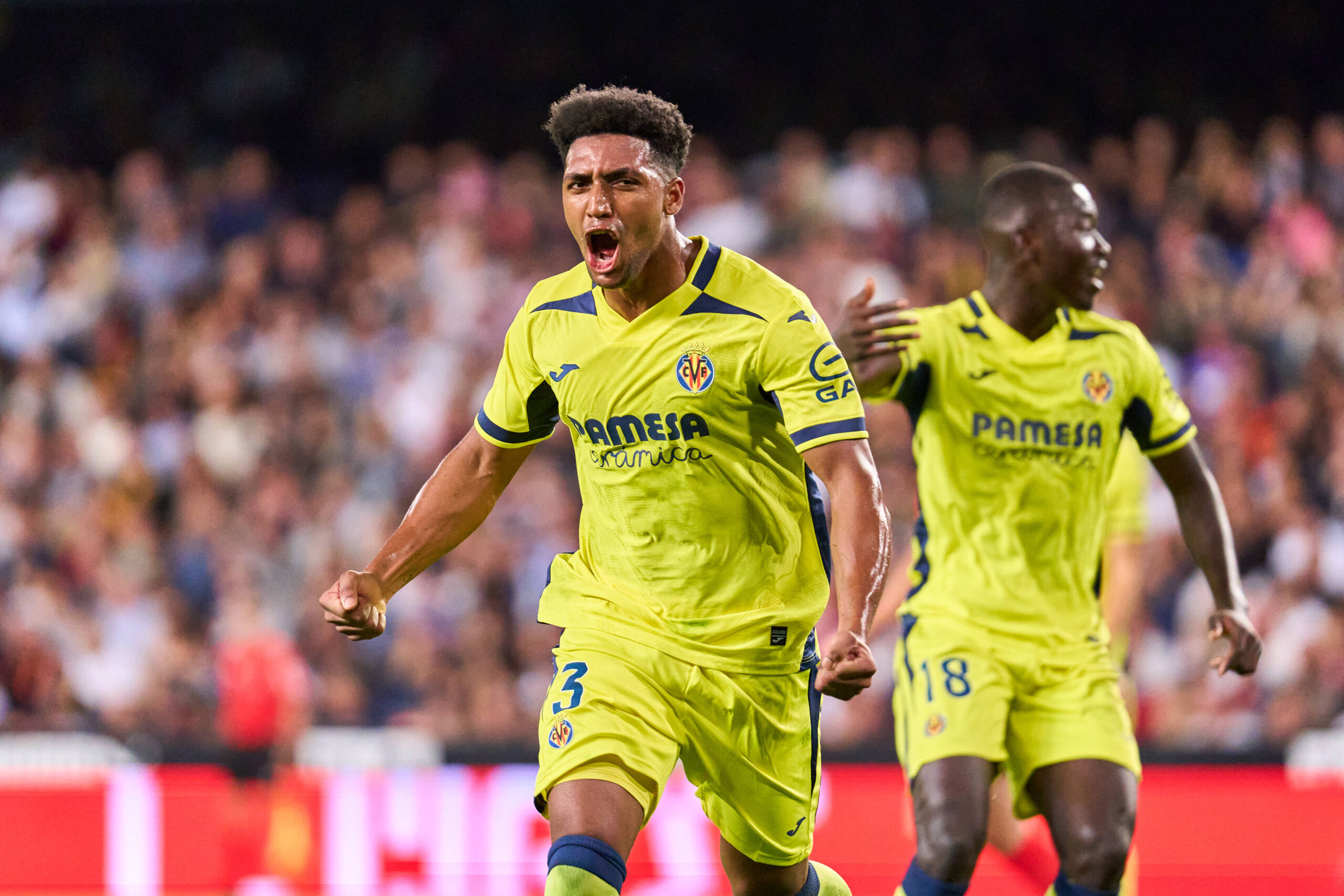 Tottenham Eye Alex Freeman as Pedro Porro Succession Plan