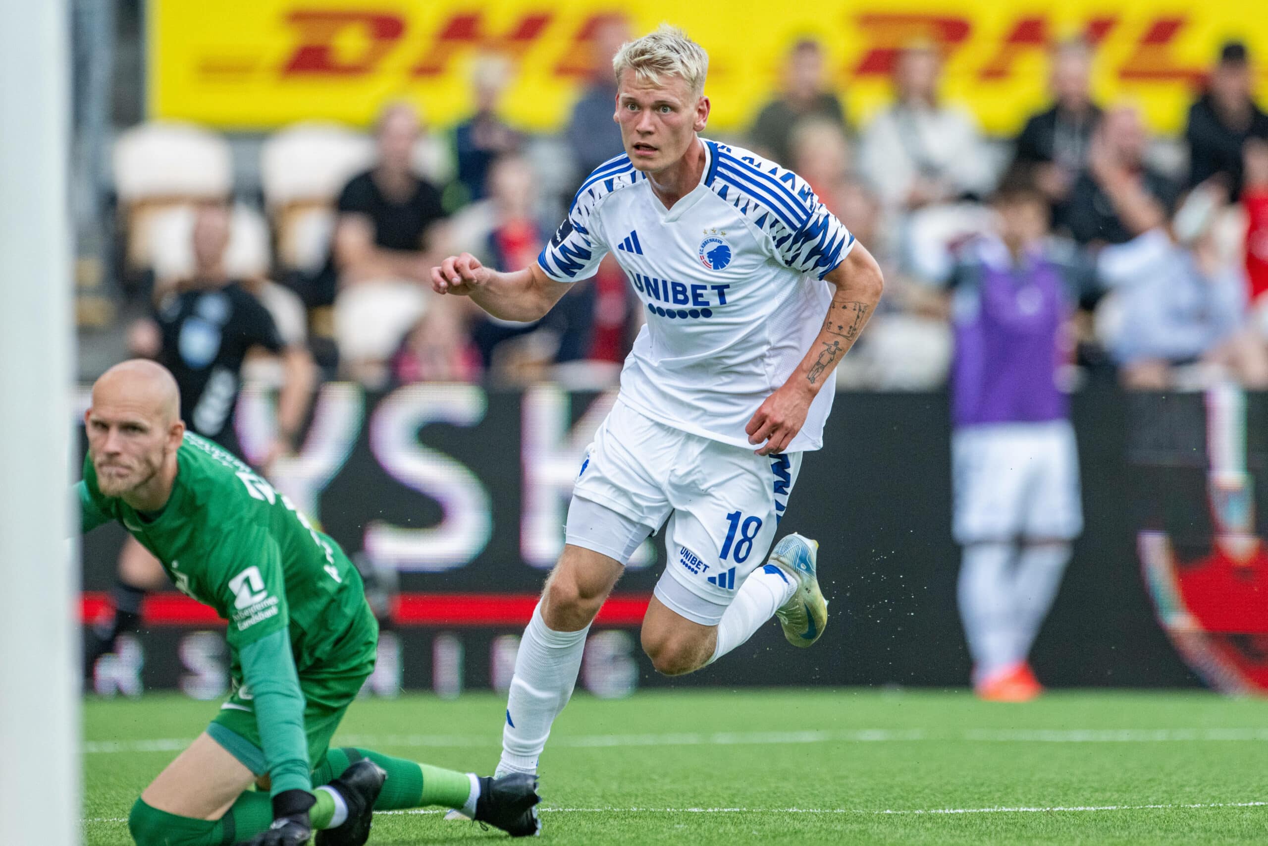 Everton Target Orri Oskarsson: January Striker Swoop Eyed by Moyes