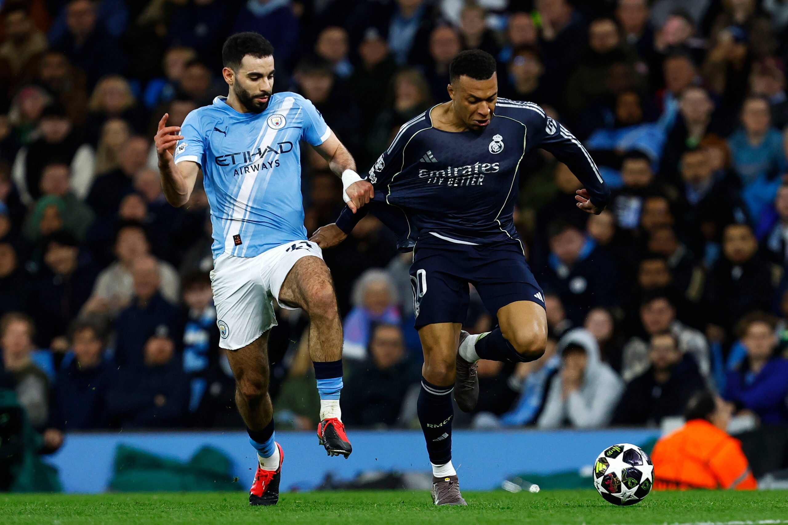 Man United Offered Chance to Sign Man City Left-Back Rayan Ait-Nouri
